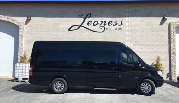 Ontario Limo Wine Tours – Luxury Chauffeured Getaways