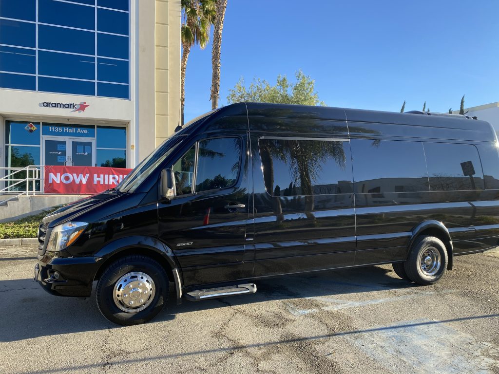 Business Travel Redefined – Ontario Airport Car Service