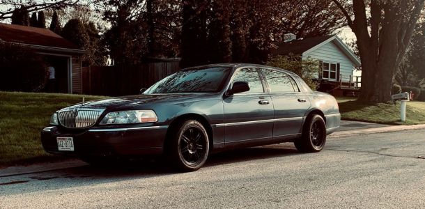 Lincoln Town Car
