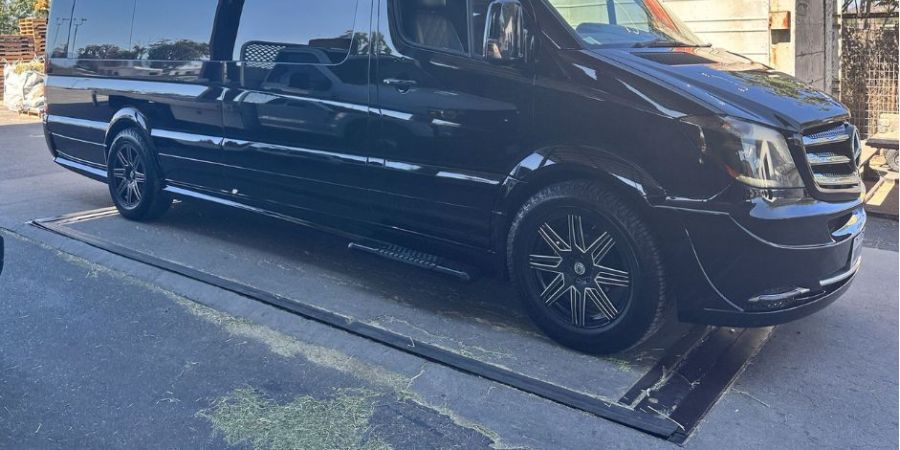 Ontario Airport Limo Service – Stress-Free Transfers